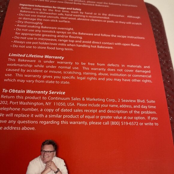 David Burke Bakeware 9x9x2 non stick square cake pan in red &White Speckled - Picture 7 of 8